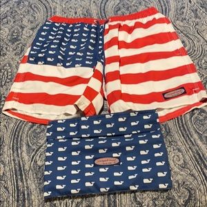 vineyard vines swim trunks